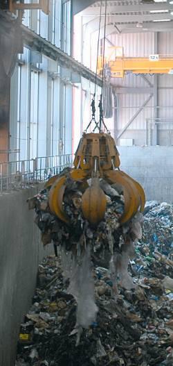 Energianlæg BRÆNDBART AFFALD Reno-Nord modtager brændbart affald fra husholdninger og erhverv.