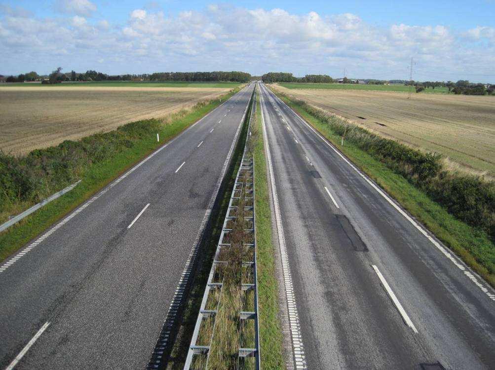 Vejdirektoratet E47 Sydmotorvejen mellem Sakskøbing og Rødbyhavn VVM-undersøgelse September 2011 Udgivelsesdato : 16.