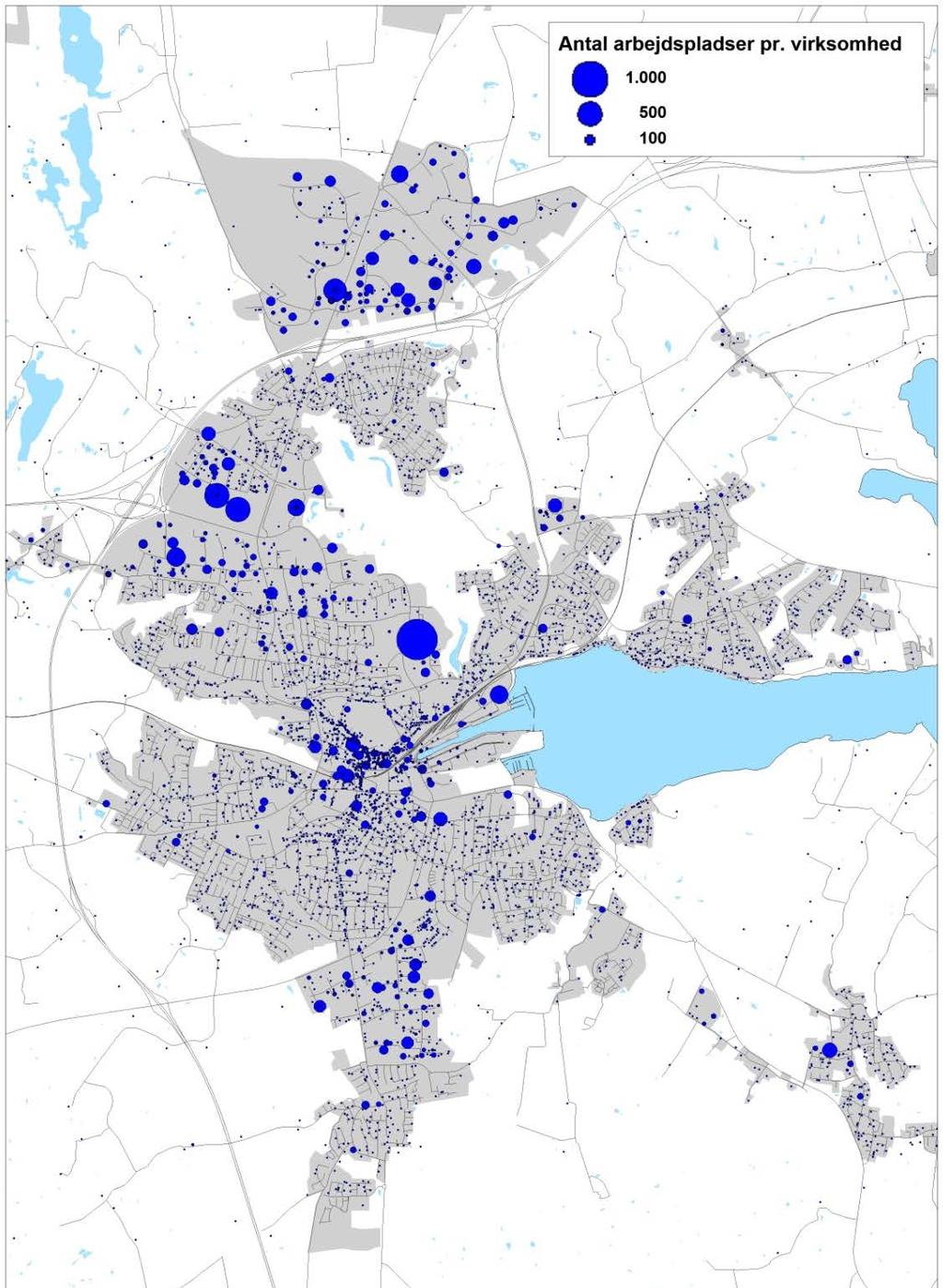 22/43 DEN KOLLEKTIVE TRAFIK I DAG svarende til ca. 95 % af det samlede indbyggertal i Kolding by, bor mindre end 600 m fra et bybusstoppested i dag.