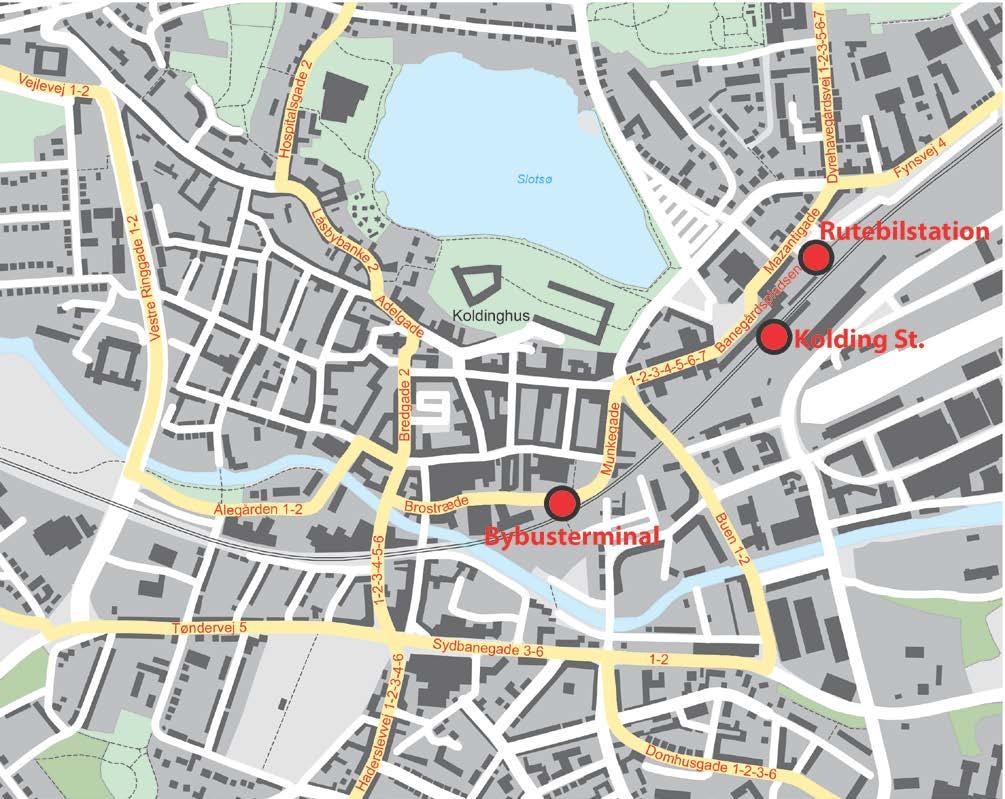 DEN KOLLEKTIVE TRAFIK I DAG 9/43 Alle ruter betjener og har delvis korrespondance ved Klostergården, der fungerer som bybusterminal og har en central placering i Brostræde umiddelbart syd for gågaden.