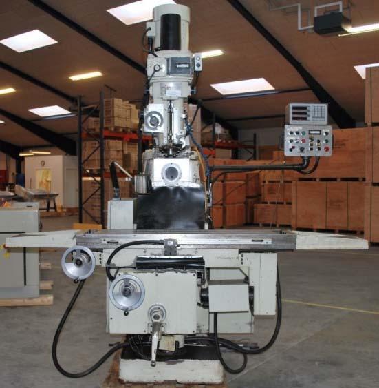 First fræsemaskine / Milling machine type LC205 VHD 1422 Fabrikat / Brand FIrst LC205 VHD Bord / Table 1300 x 300 mm Vandring / Travel X Y Z = 835 380 435 mm Pinolvandring / quill travel