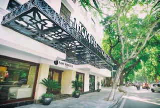 HOTELLERNE PÅ RUNDREJSEN MON REGENCY HOTEL (Hanoi) 3+ stjernet - Deluxe værelse Mon Regency et af de bedste 3 stjernede hoteller i Hanoi set i forhold til placering, værelsesstandard og faciliteter.