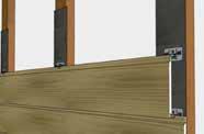 Cedral Click plankerne stødes sammen og fastgøres med 1 clips i pladesamlingen. For at tage højde for udvidelser og bevægelser i underkonstruktionen, bør der indføres 5 mm luft i hver ende af facaden.
