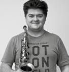 august med 35 gange i sæsonen Christel D. Aurvig Alle starter på en B-klarinet, men musikskolen har også en alt-, en Eb- og en basklarinet.