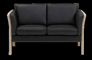 Koldskum i sæde og polydun i ryghynder. 3 pers. sofa L205 cm.