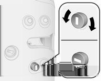 Tilgængelig alt efter version, tryk på Å: Lastrummet (bagdøre / bagklap og skydedøre i siderne) låses op. Når lastrummet er låst, lyser lysdioden i knappen.