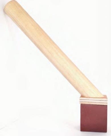 Rense gummi slibesten med træhåndtag. Fås i flere størrelser, mål på slibegummi: 2" x 1½" x 2" Varenr.