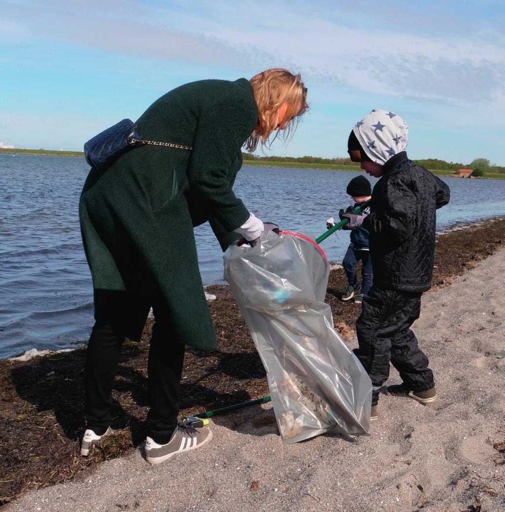 Hermed præsenteres resultaterne fra Projekt Plastik-Smart - et citizen science projekt, der har til hensigt at kortlægge henkastet affald på 10 af Danmarks mest kendte strandstrækninger.
