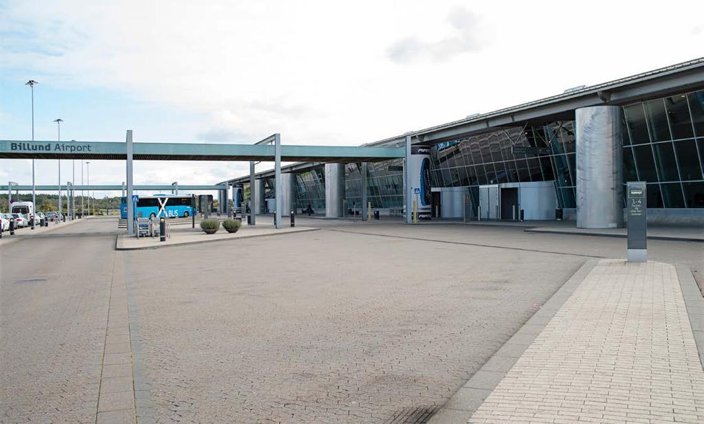 Fotostandpunkt 27 alternativ nedgravet station ved Billund Lufthavn Passagerterminalen set mod vest,