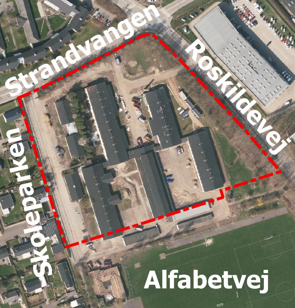 Redegørelse BAGGRUND FOR LOKALPLANEN I august 2011 blev Oppe Sundby skole og Åbjergskolen fusioneret under det nye navn Ådalens skole, dog fortsat placeret fysisk på to lokaliteter.
