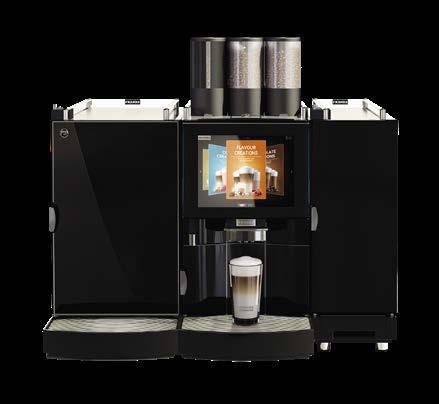Betjeningen foregår let på den revolutionerende touch skærm. Med smagsstation er der også mulighed for automatisk tilsætning af sirup til drikke som f.eks. caramel machiatto, eller vanilla latte.