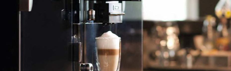 Bolero Turbo er en effektiv kaffemaskine med indikator for afkalkning og rense program.